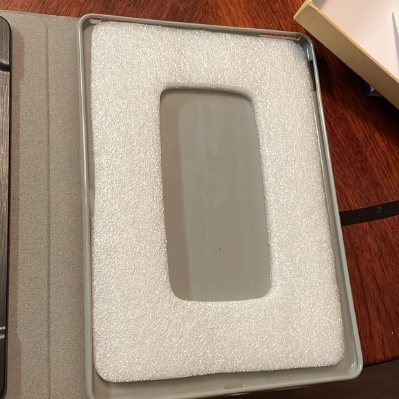 Wireless keyboard and case - Picture 6 of 9